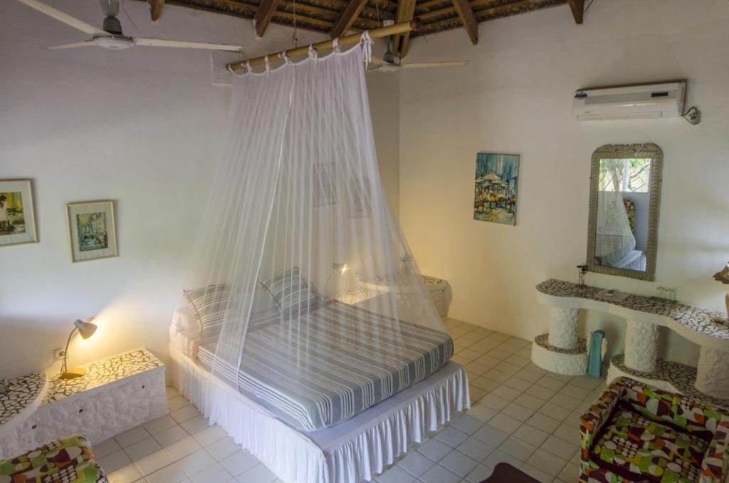 Chez Maggie Hotel & Restaurant Morondava Eksteriør bilde